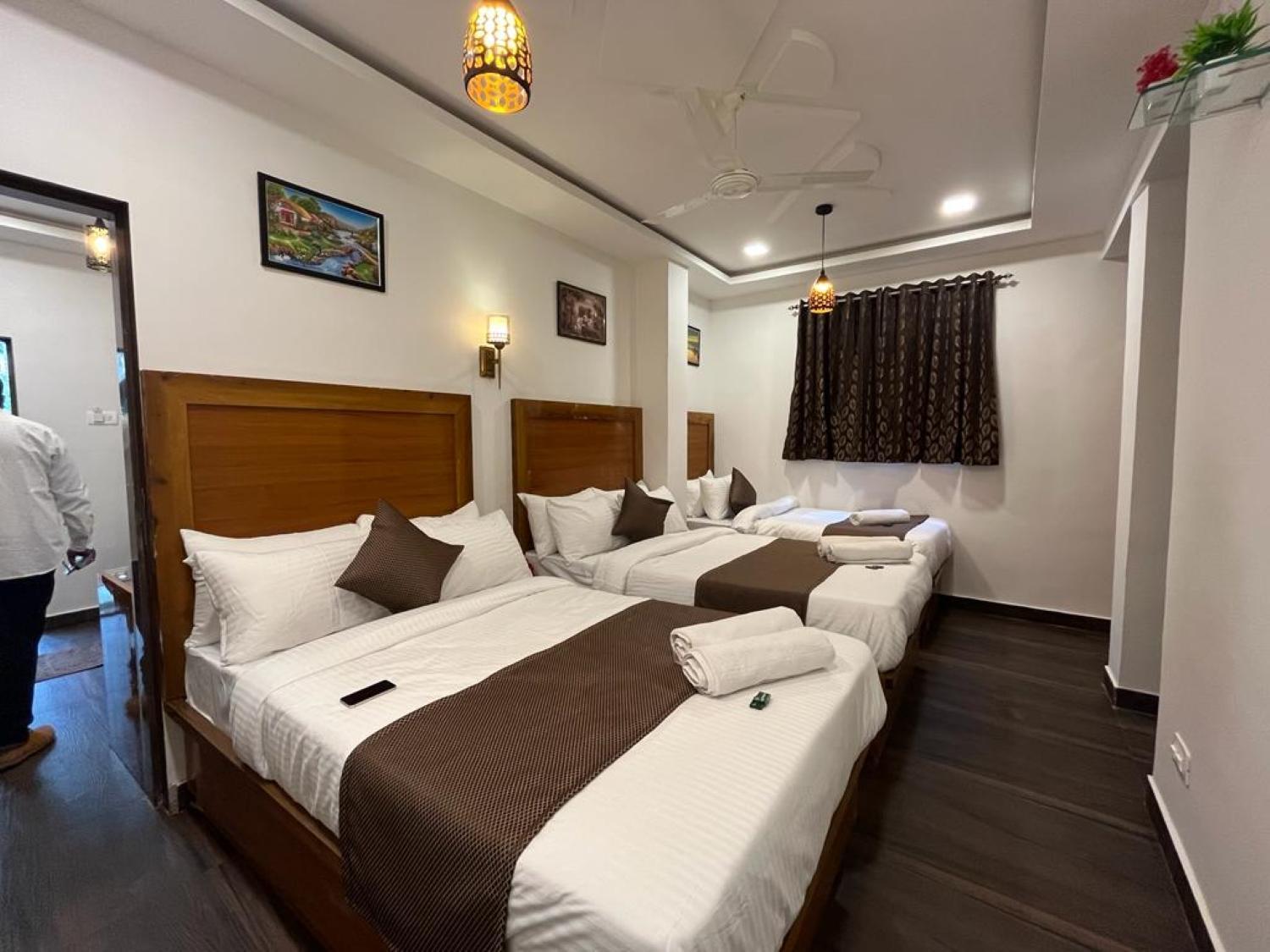 C P Cottage Mahābaleshwar Extérieur photo