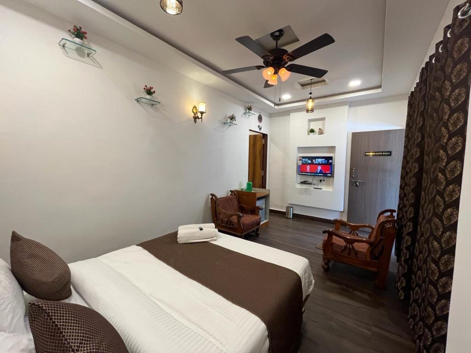 C P Cottage Mahābaleshwar Extérieur photo
